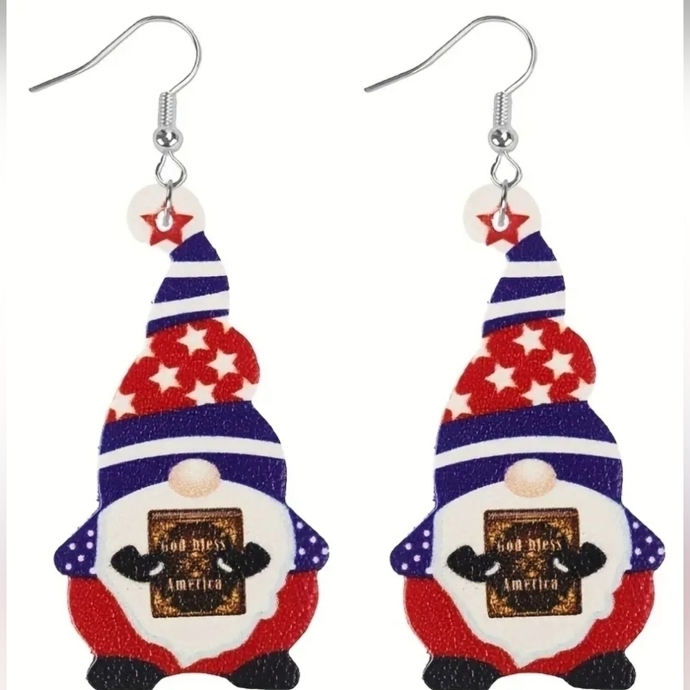 4th of July Gnome earrings